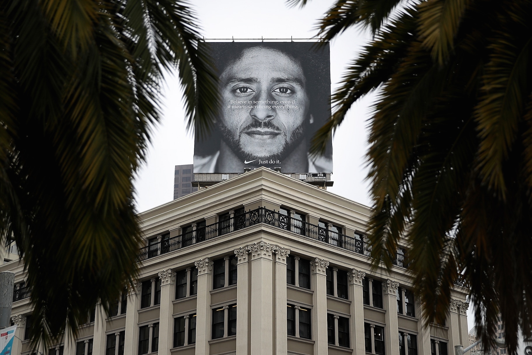 dinero Petrificar Brillante Nike's 'Just Do It' Slogan Based On Executed Criminal's Last Words | True  Crime Buzz