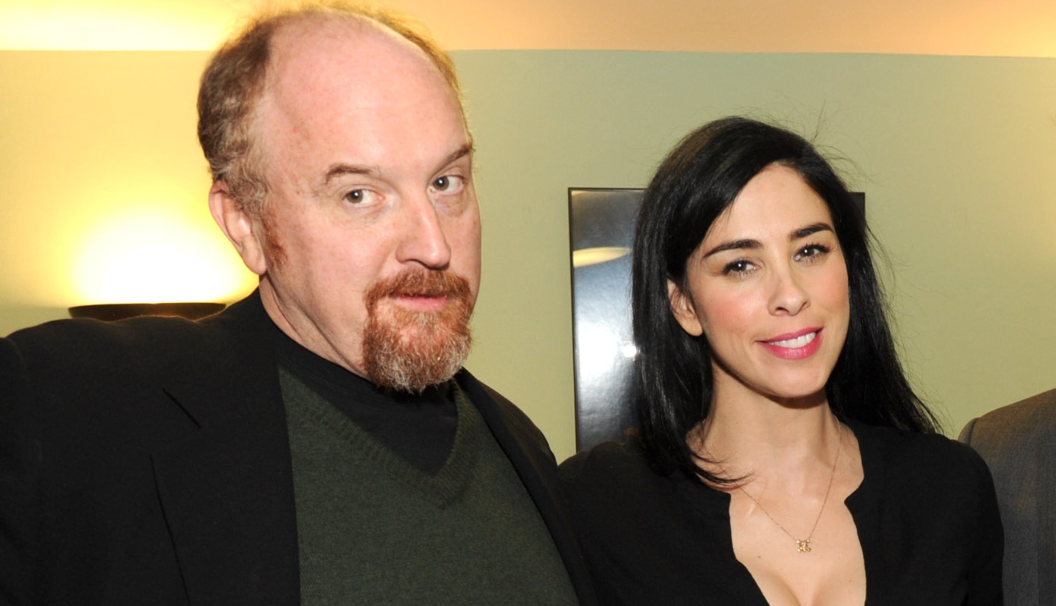 Sarah Silverman apologizes for comments on encounter with Louis C.K