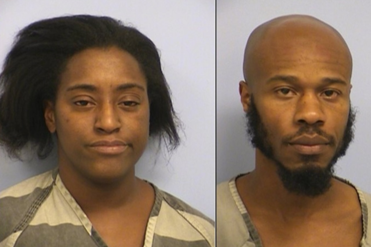 Couple Get Caught Having Oral Sex At Family Friendly Restaurant In Front Of Children Crime News