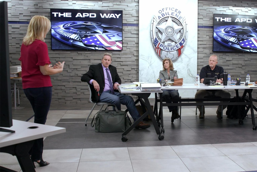 Kelly, Steve, Kathryn and Local Law Enforcement featured on Cold Justice episode 706